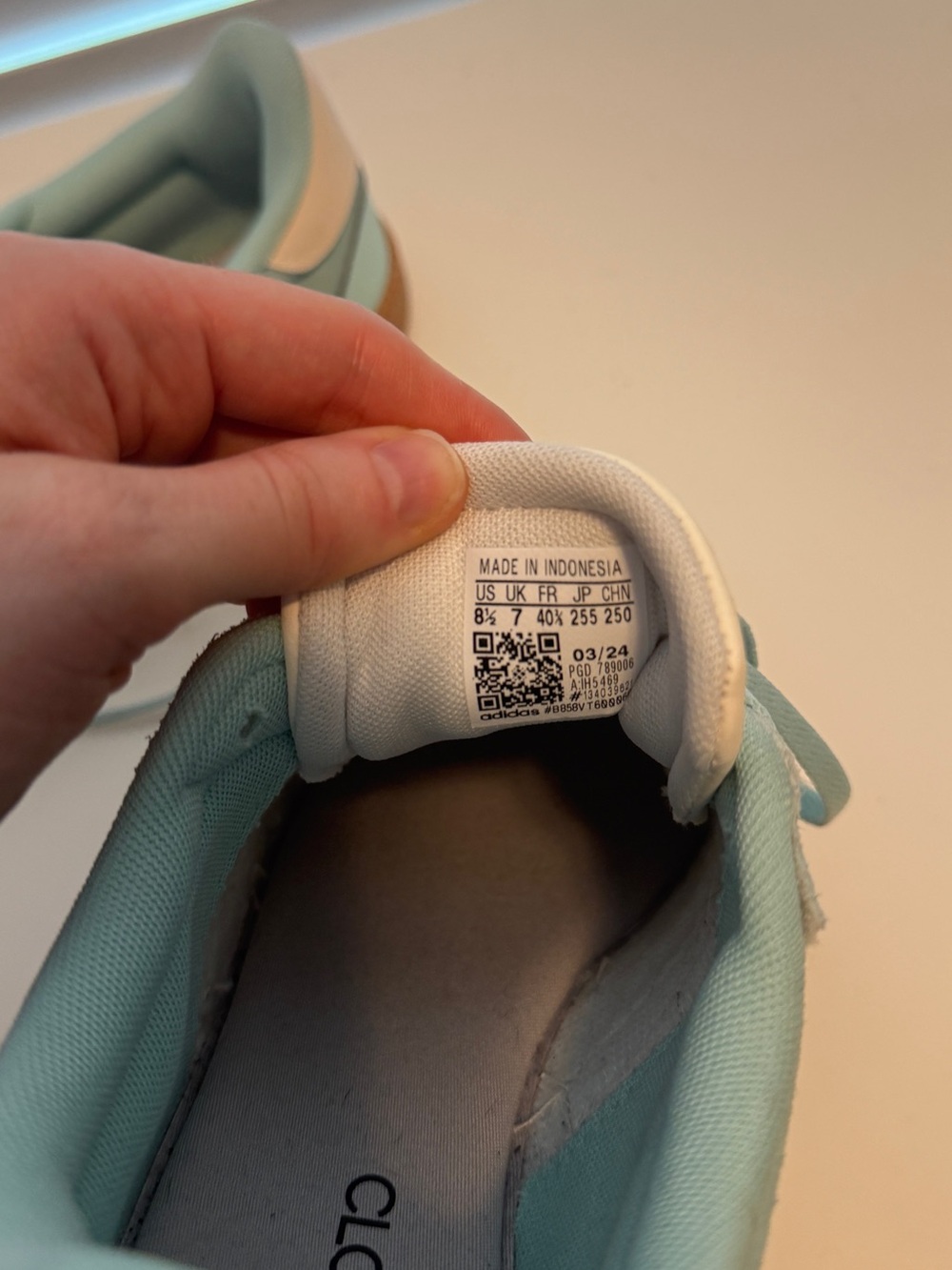 Adidas Breaknet Sleek Suede Aqua Cream Gum Sneakers Women’s 8.5 - Picture 4 of 5